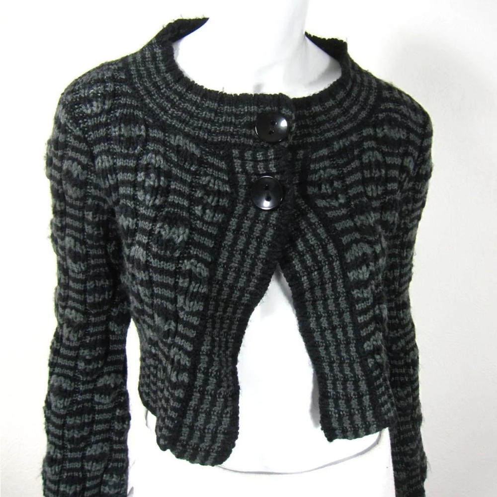 CABI Cropped Sweater Bell Sleeve with Matching Scarf Black Grey Women’s …